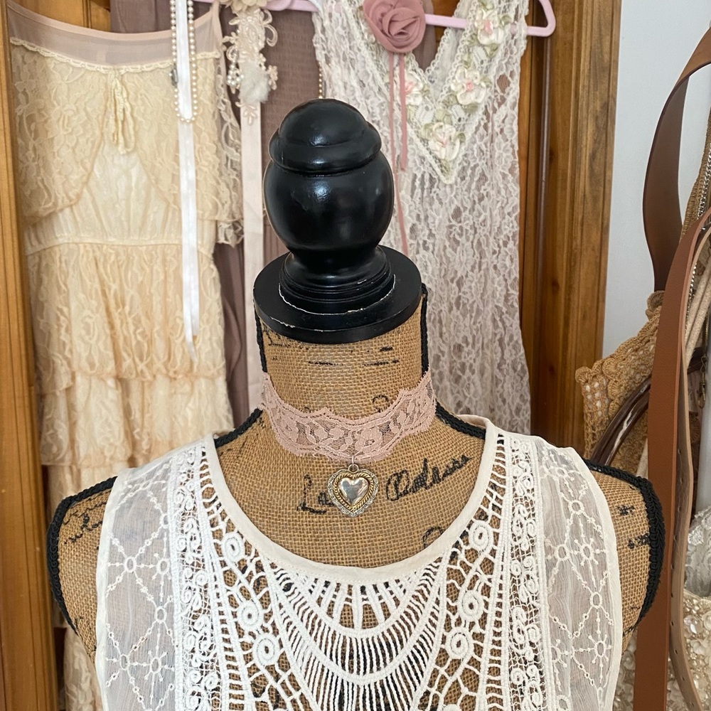 Silver Heart Tan Lace Choker Necklace - Picture 3 of 5